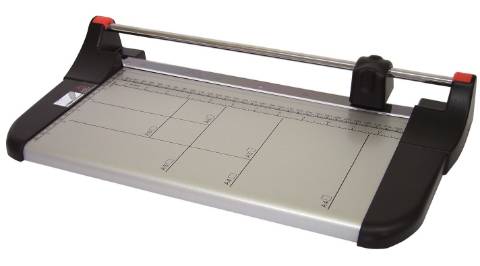 Foto de Cizalla de rodillo KW-trio 3016 con base metálica en formato Din A4 . Capacidad de corte 10 hojas (220481)