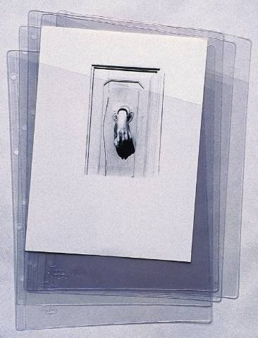 Foto de Funda de plástico con 4 taladros en formato Folio. Saro R.399 (128263)